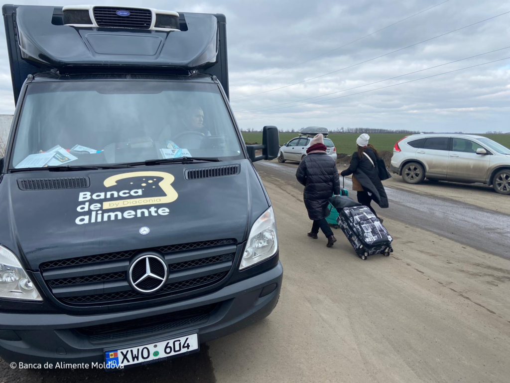 Delivery of food and hygiene products from Moldova to Ukraine